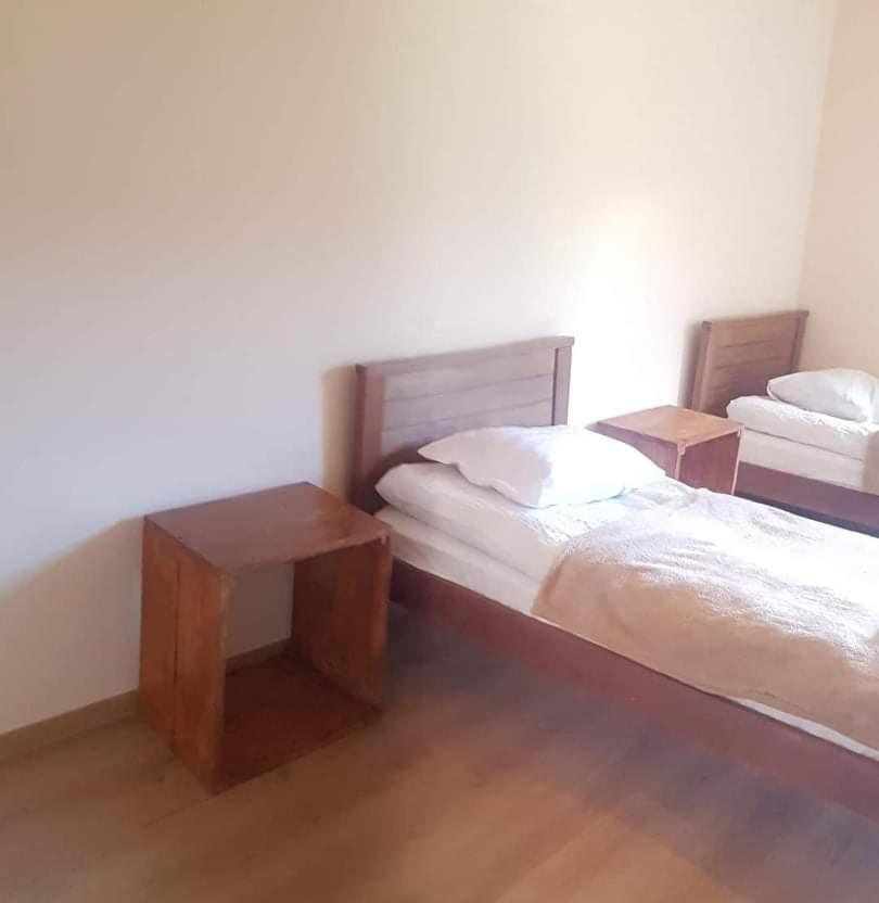 Guesthouse Caucasus Местия Экстерьер фото